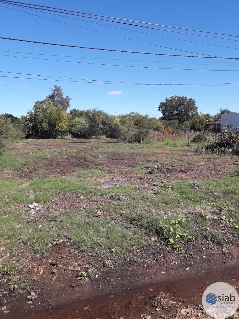 TERRENO EN SALTO DE  2355 MTS. A 4 CUADRAS DE PARQUE TERMAL. IDEAL PARA COMPLEJO TURISTICO.